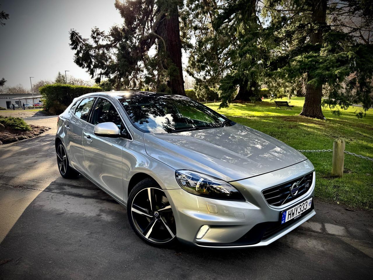 2015 Volvo V40
