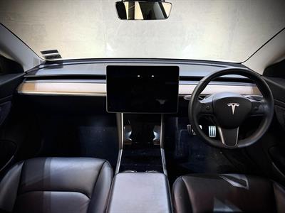 2019 Tesla Model 3 - Thumbnail
