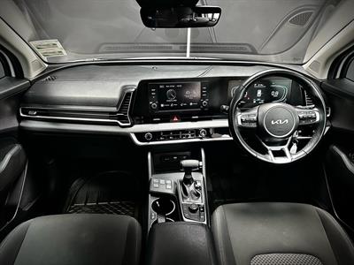 2022 Kia Sportage - Thumbnail