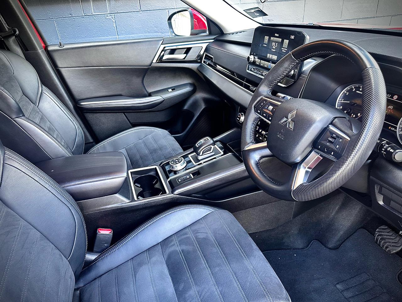 2023 Mitsubishi Outlander