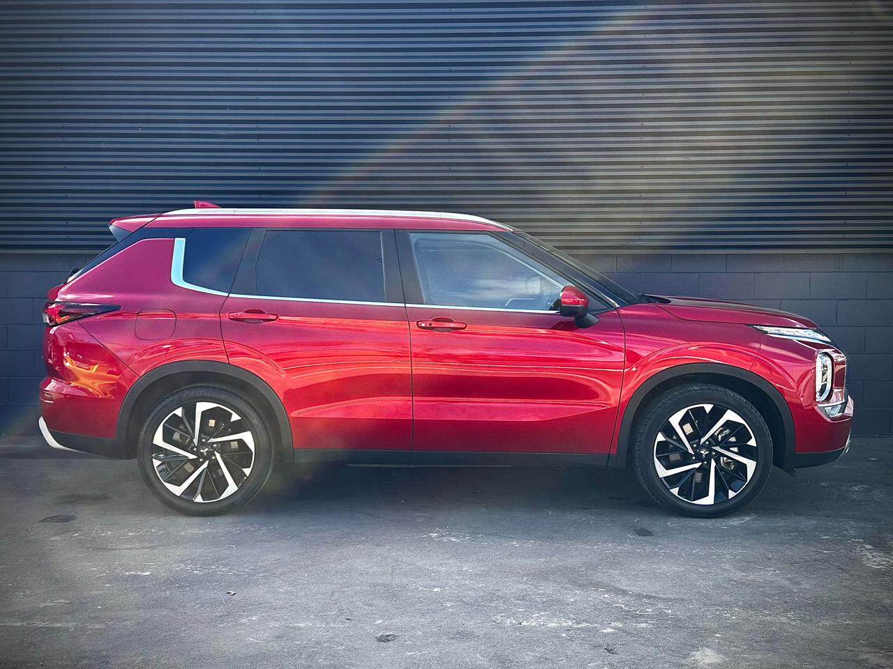 2023 Mitsubishi Outlander