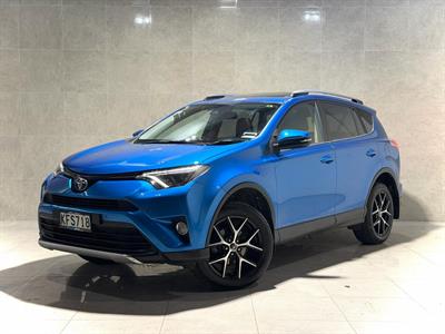 2016 Toyota Rav4 - Thumbnail