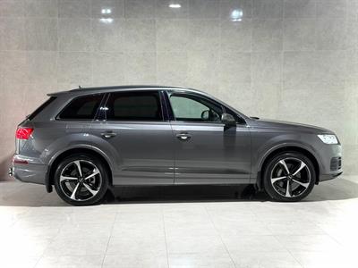 2018 Audi Q7 - Thumbnail