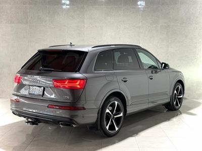 2018 Audi Q7 - Thumbnail