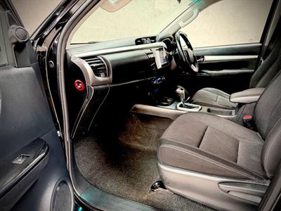 2019 Toyota Hilux - Thumbnail