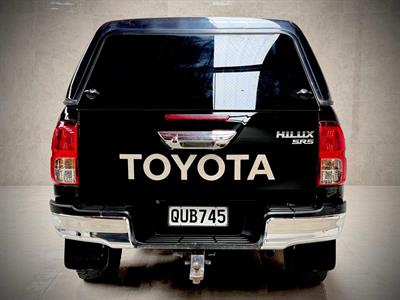 2019 Toyota Hilux - Thumbnail