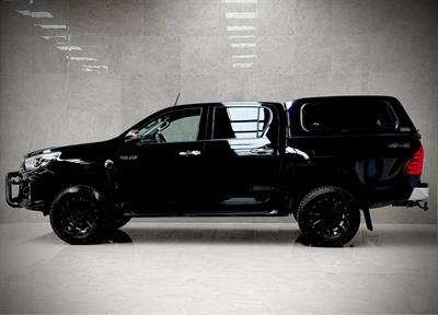 2019 Toyota Hilux - Thumbnail
