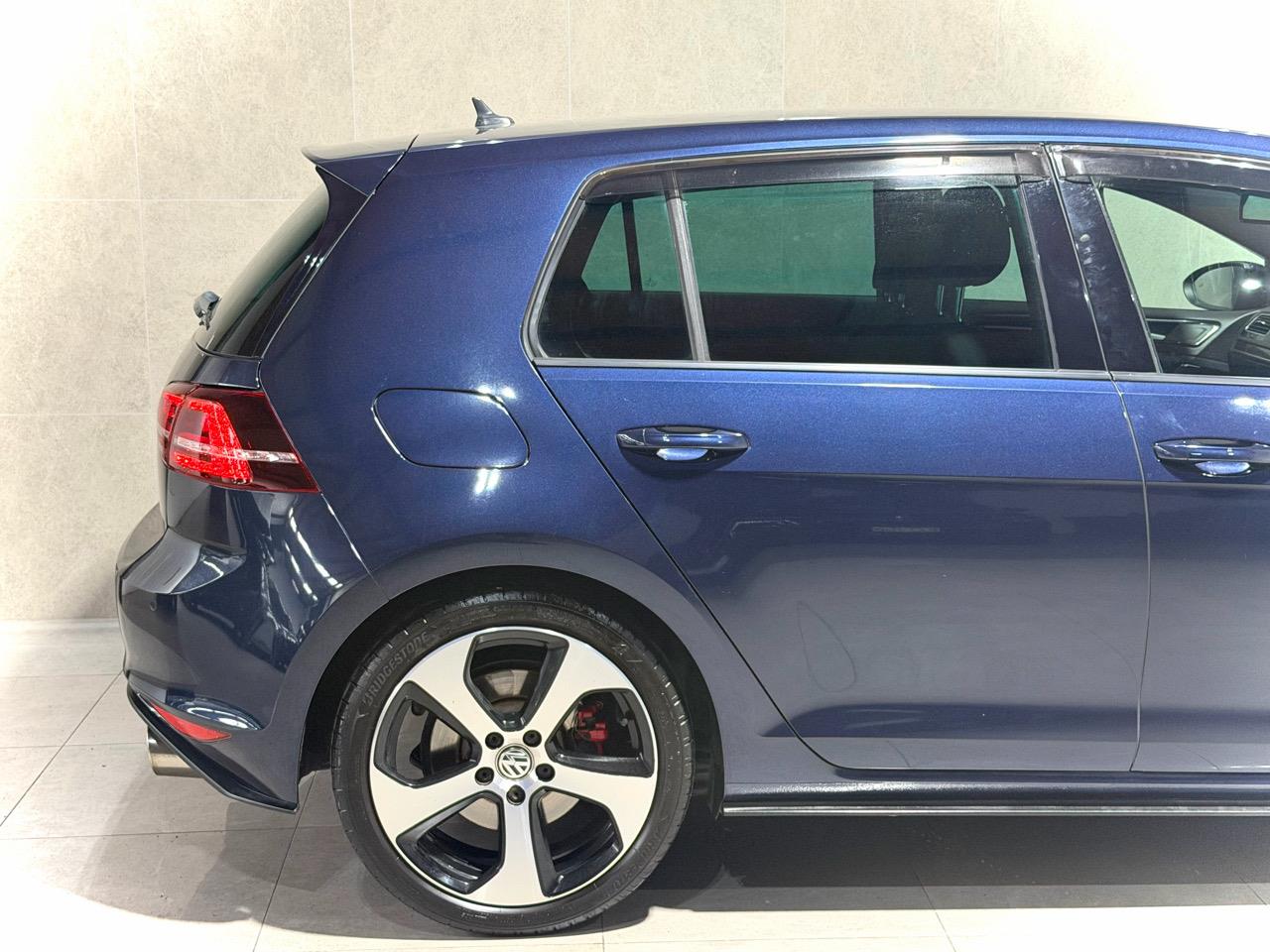 2016 Volkswagen Golf