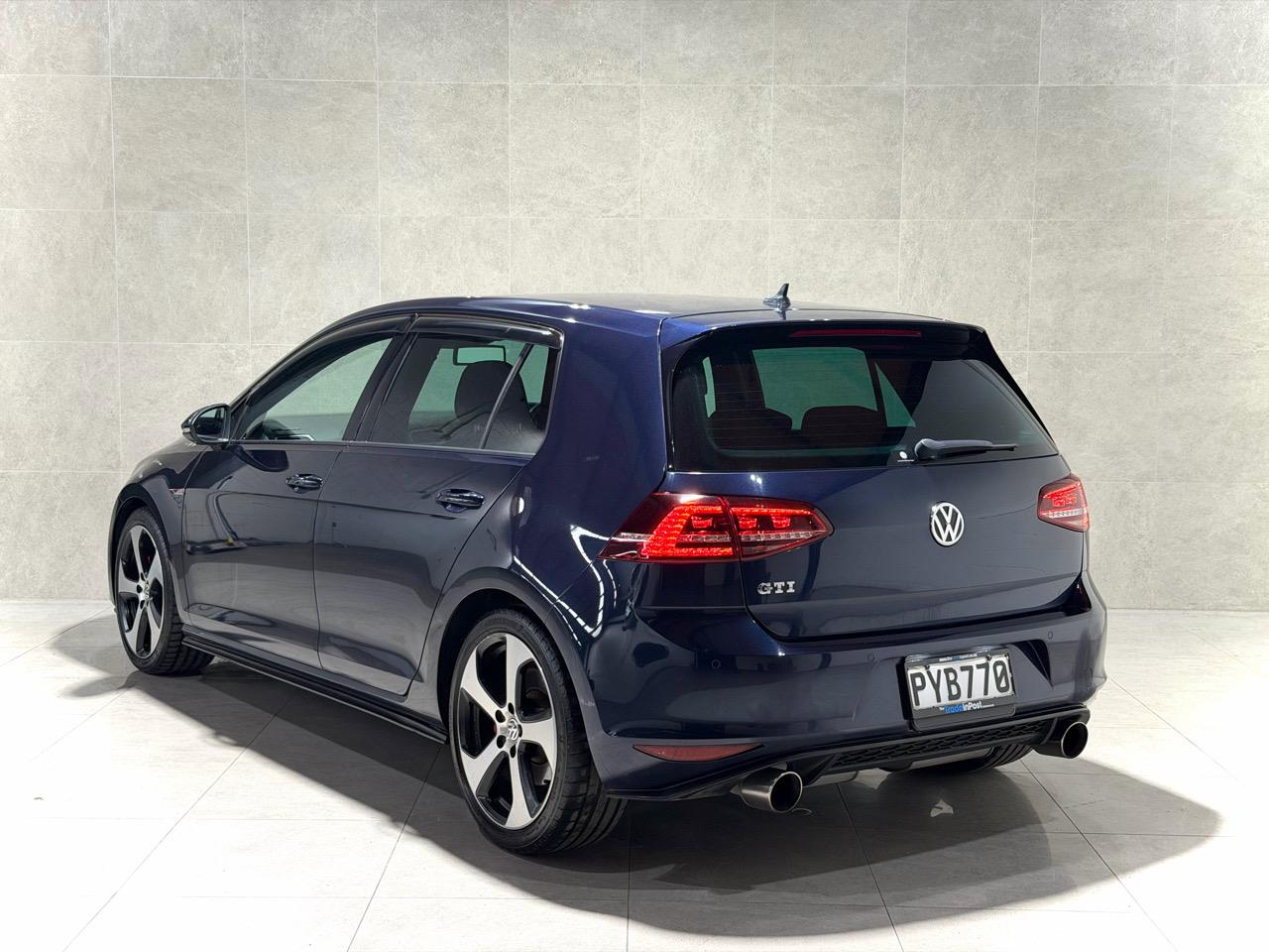 2016 Volkswagen Golf