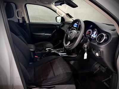 2019 Mercedes-Benz X-Class - Thumbnail